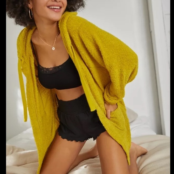 Urban Outfitters Tops - Out From Under Urban Outfitters Morgan Lime Green Plush Sherpa Cardigan Hoodie M